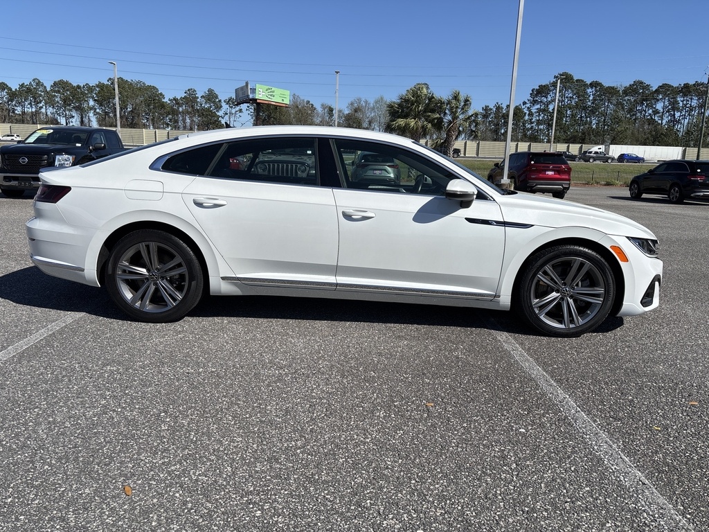 2023 Volkswagen Arteon SE R-Line photo 4