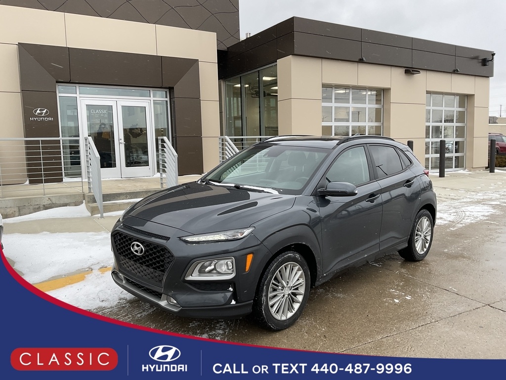 2020 Hyundai Kona SEL Plus's photo