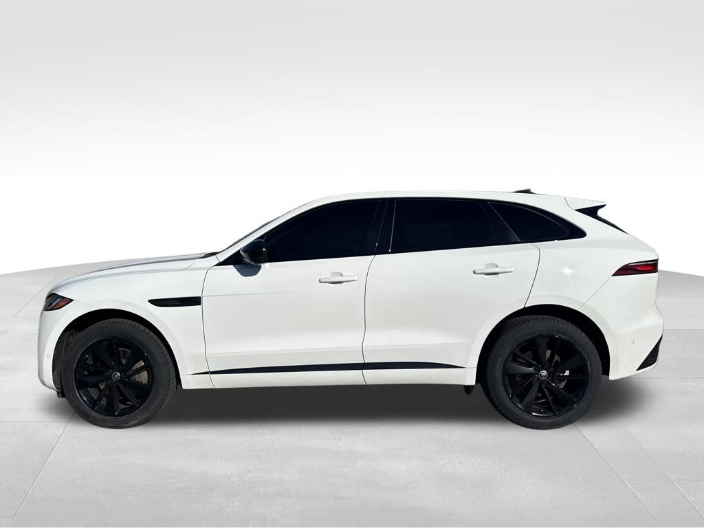 2024 Jaguar F-PACE P250 R-Dynamic S photo 2
