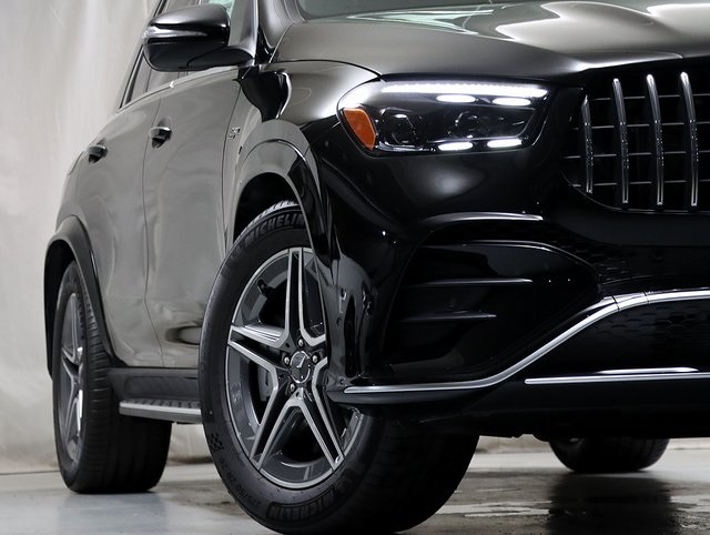 2025 Mercedes Benz GLE AMG 53 4MATIC photo 4