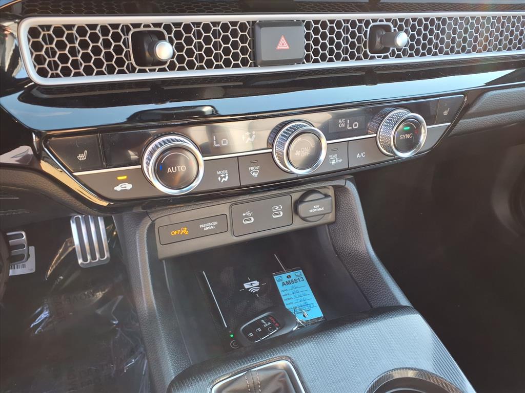 2026 Honda Civic Hybrid Sport Touring photo 8