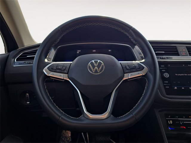 2023 Volkswagen Tiguan SE photo 12