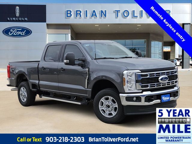 2026 Ford F-250 Super Duty XLT's photo