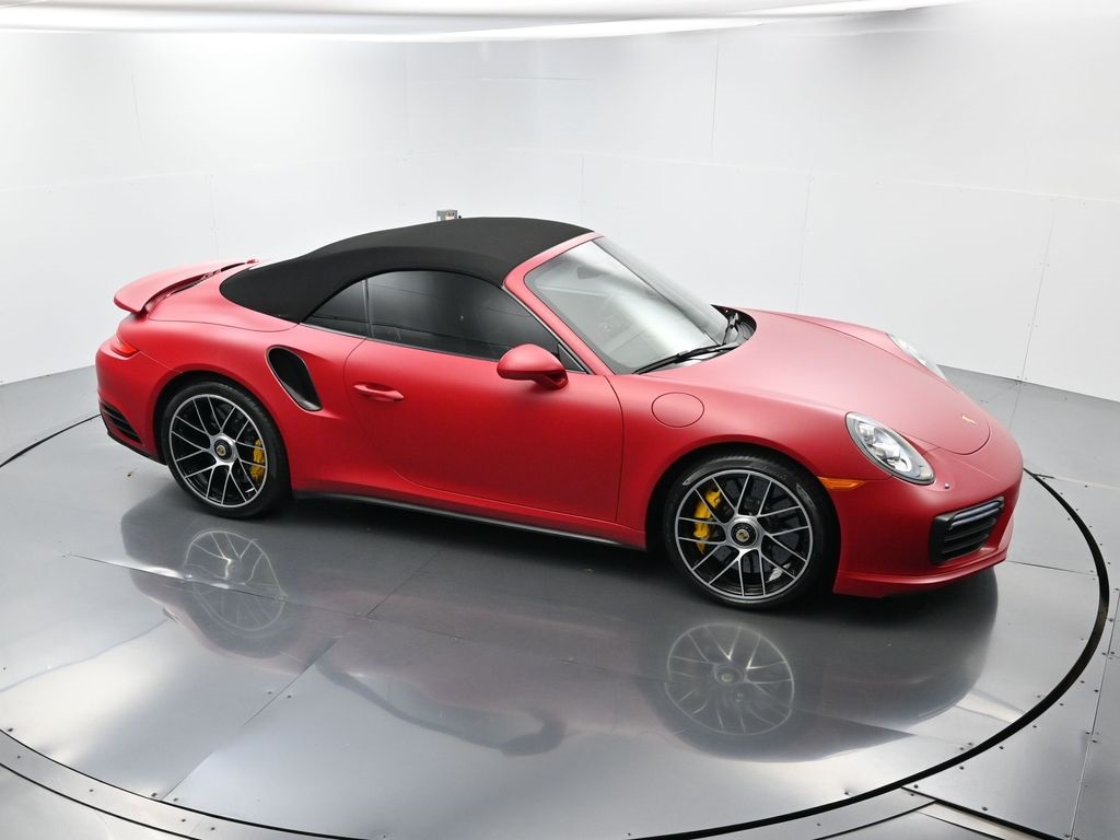 2017 Porsche 911 Turbo S photo 29