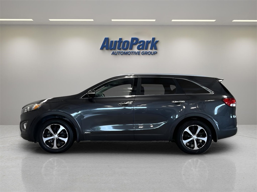 2017 Kia Sorento EX photo 4