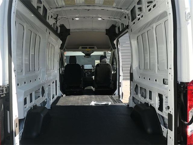 2026 Ford Transit Cargo photo 4