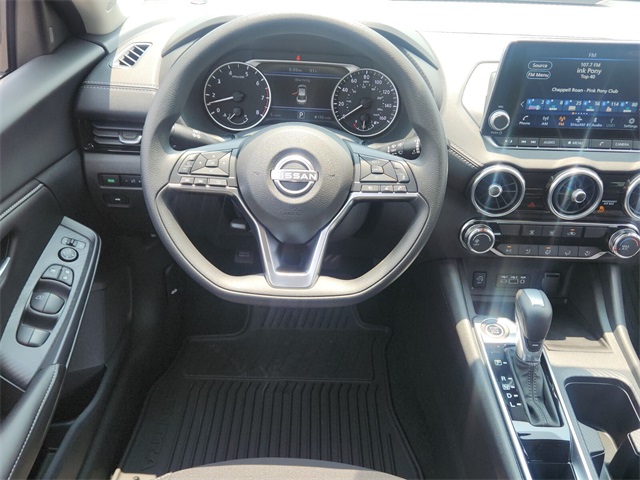 2025 Nissan Sentra SV photo 8