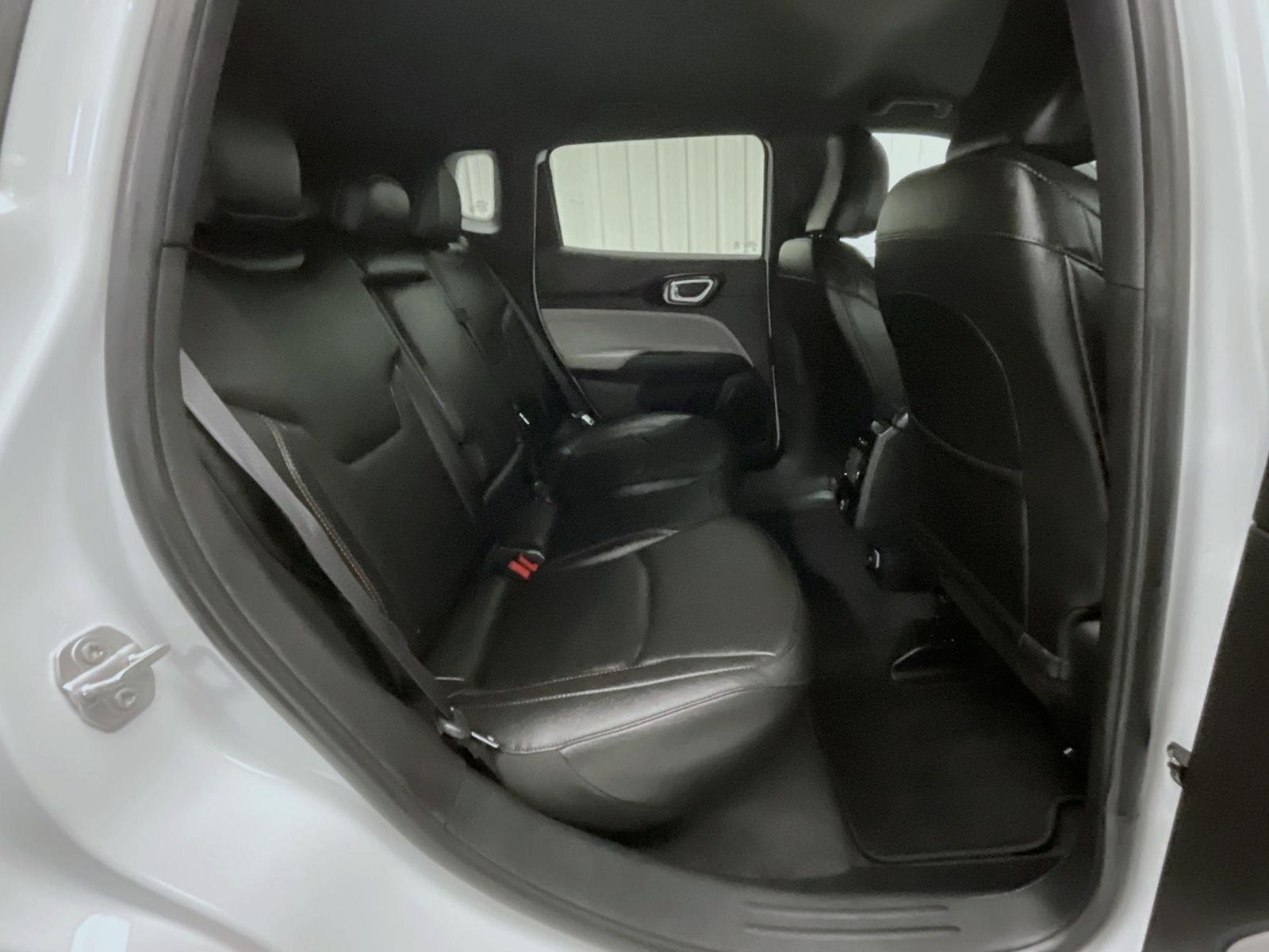 2024 Jeep Compass Limited photo 18