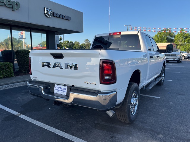 2025 Ram 2500 Tradesman photo 3