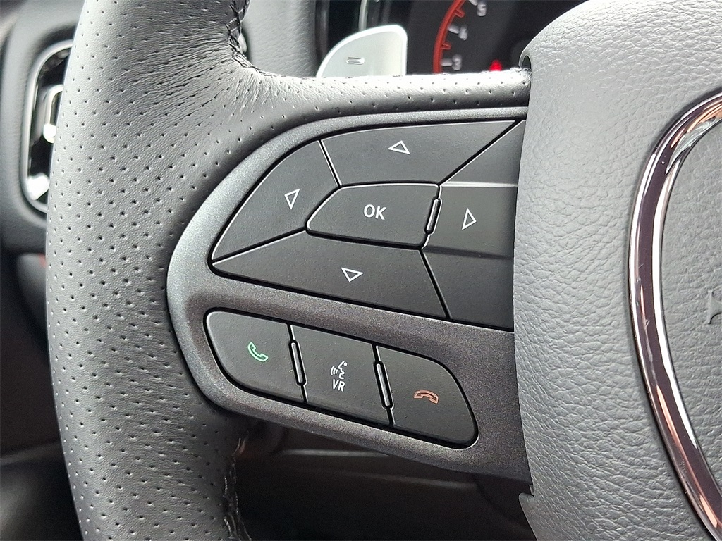 2025 Dodge Durango R/T Plus photo 12
