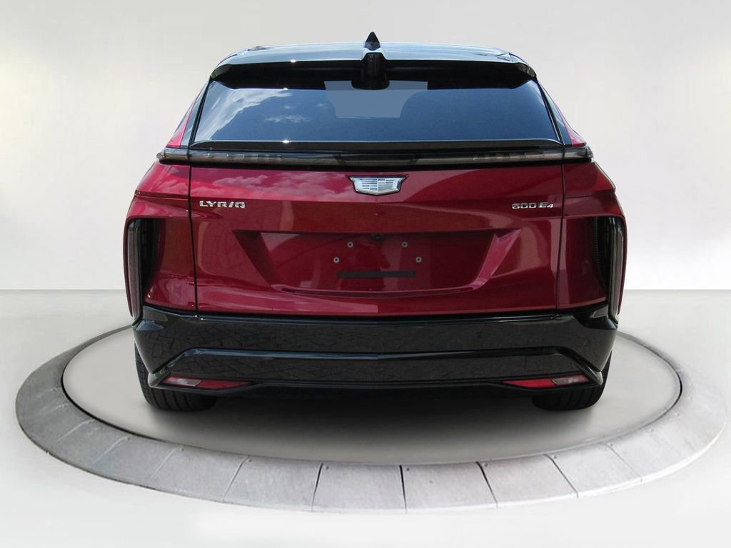 2025 Cadillac Lyriq Sport photo 4