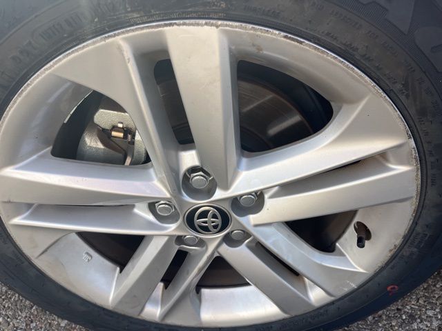 2019 Toyota Corolla XSE photo 9