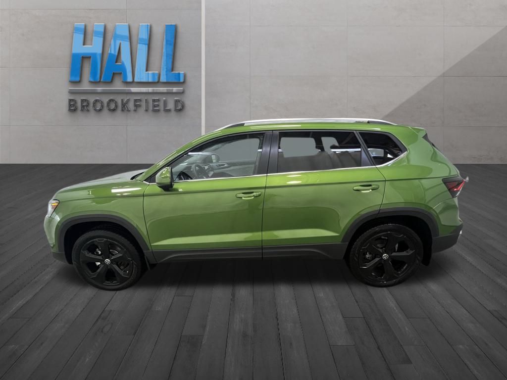 2025 Volkswagen Taos SEL photo 2