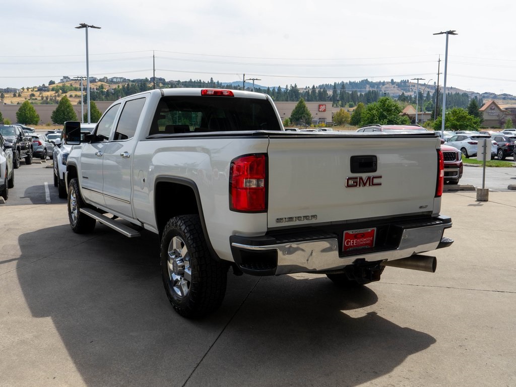 2019 Gmc Sierra HD SLT photo 4
