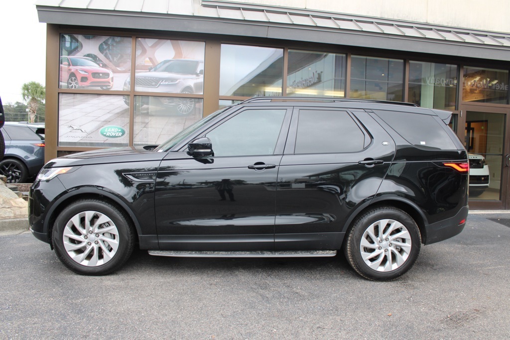 2025 Land Rover Discovery P300 S photo 4