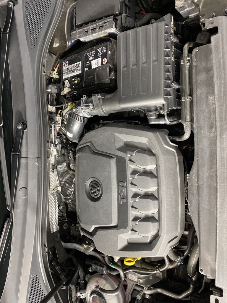 2023 Volkswagen Tiguan SE R-Line Black photo 24