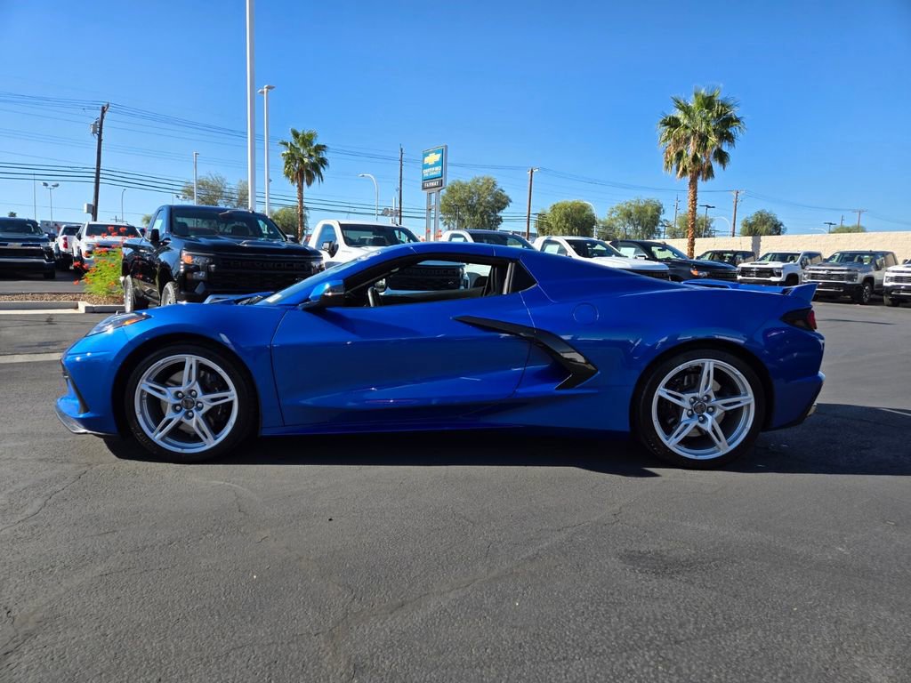 2023 Chevrolet Corvette Stingray 2LT photo 3