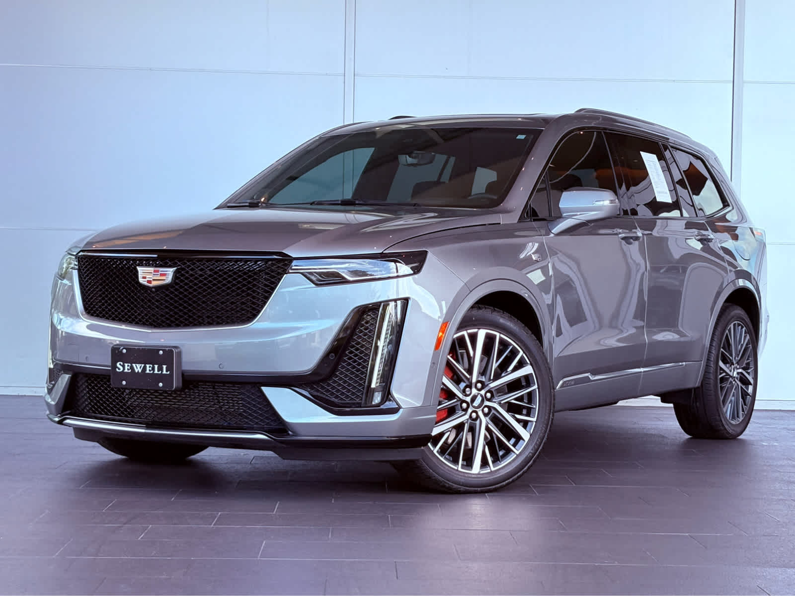 2025 Cadillac XT6 Sport's photo