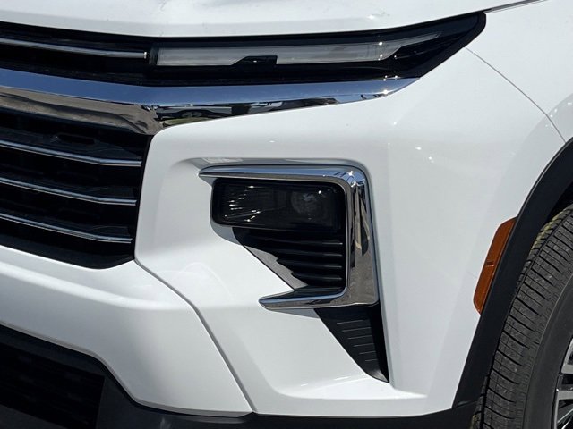 2025 Chevrolet Traverse photo 9