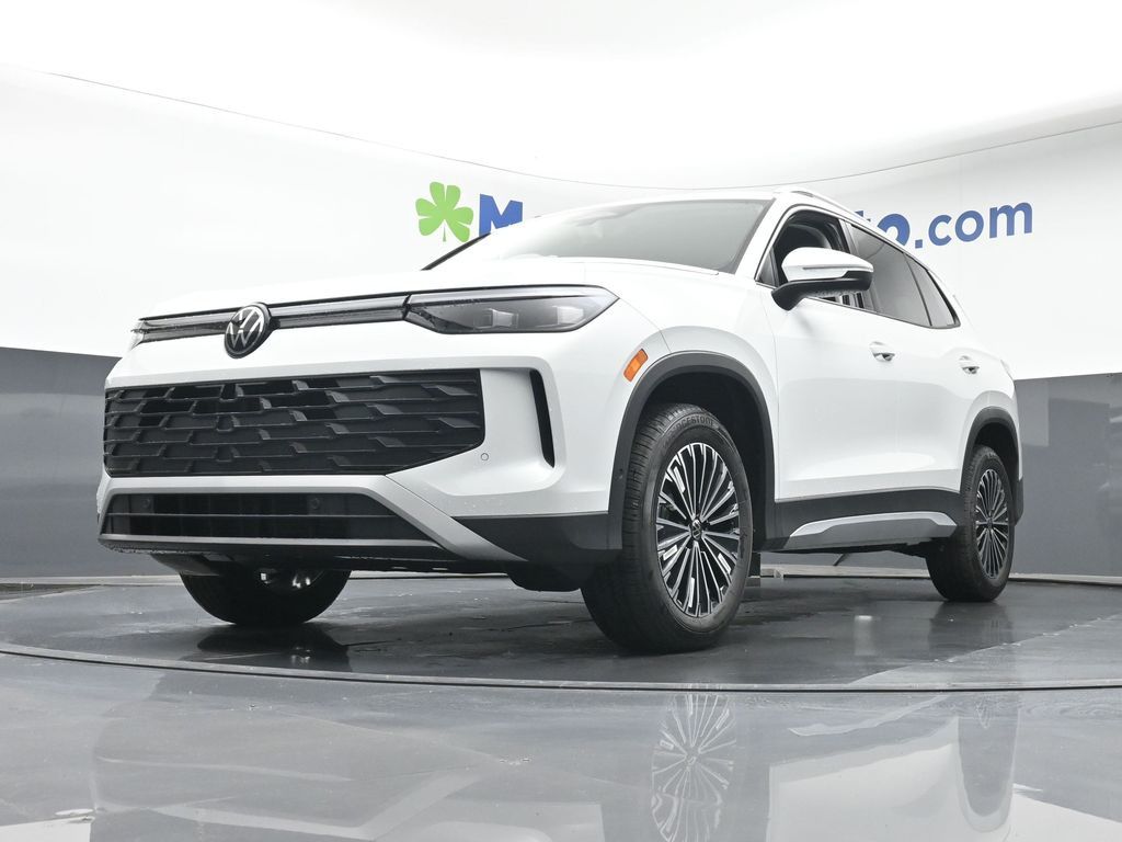 2025 Volkswagen Tiguan S photo 4