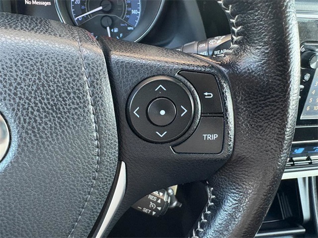 2016 Scion iM Base photo 16