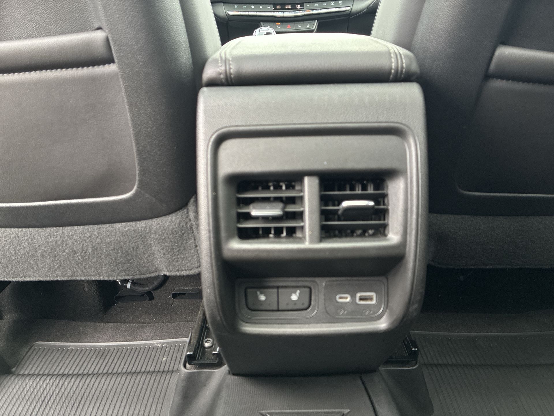 2020 Cadillac XT4 Premium Luxury photo 26