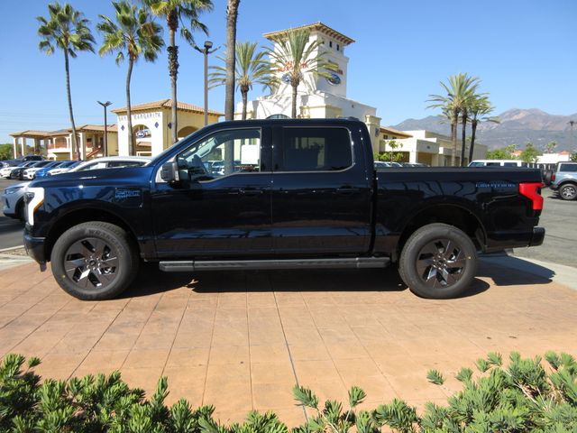2025 Ford F-150 Lightning Flash's photo