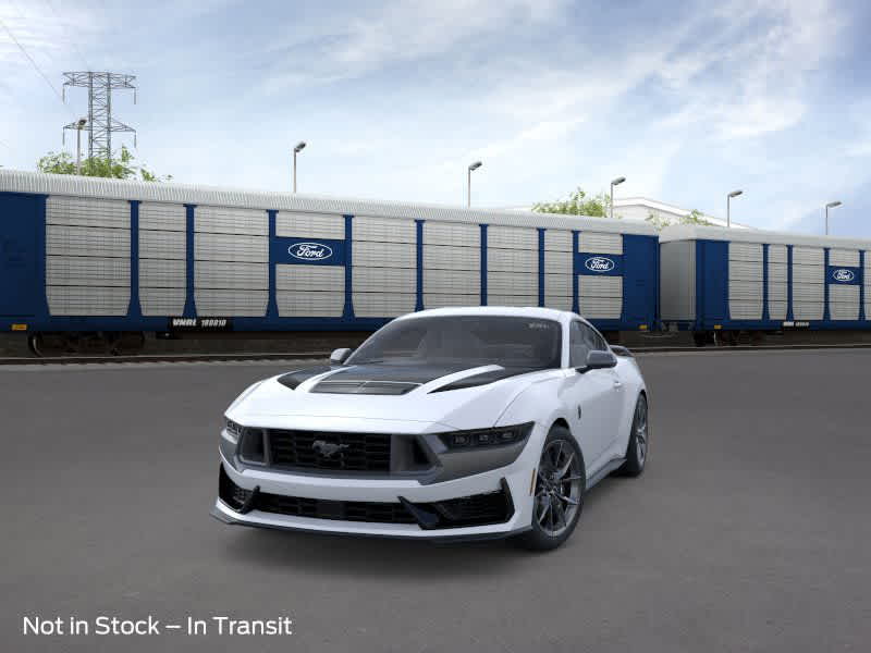 2025 Ford Mustang Dark Horse photo 2