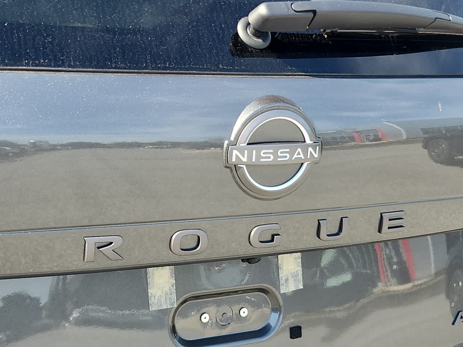 2026 Nissan Rogue SV photo 17