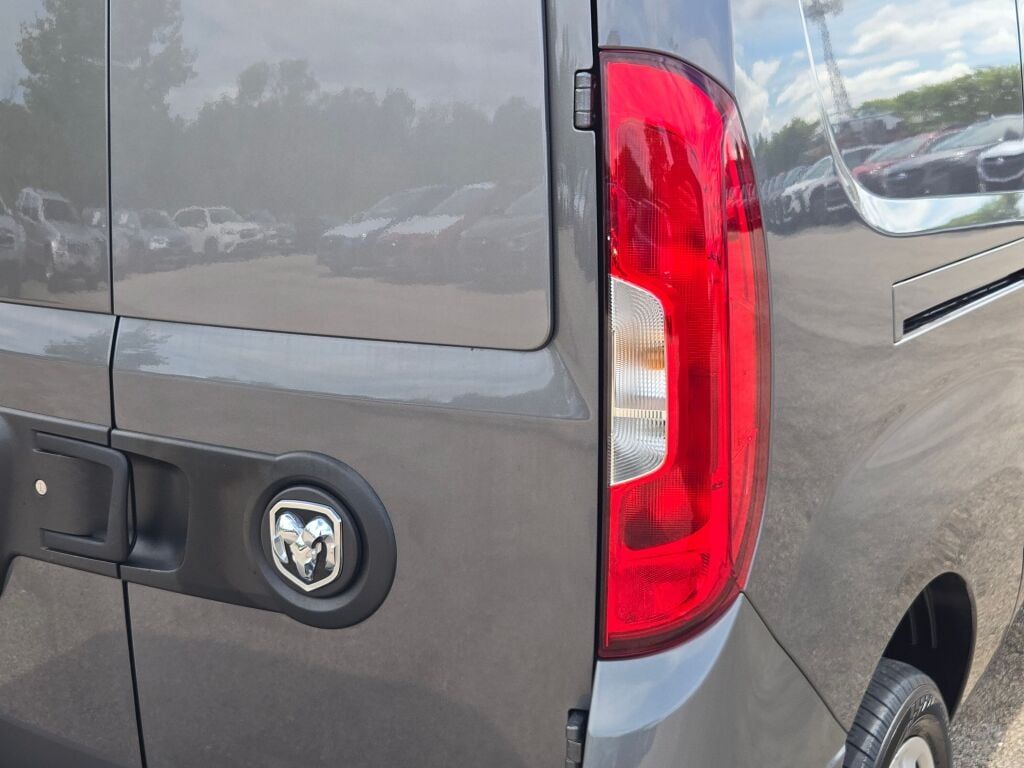 2021 Ram ProMaster City Tradesman SLT photo 11