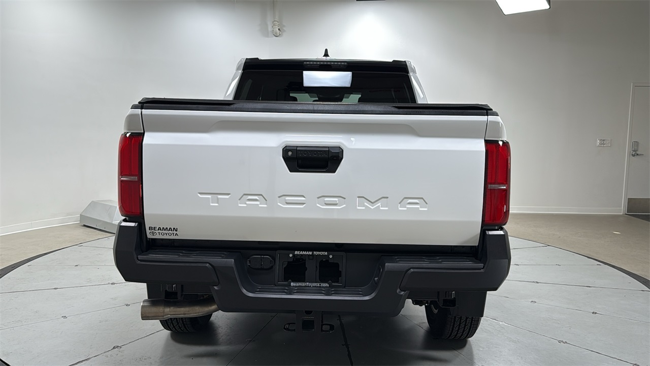 2024 Toyota Tacoma SR photo 4