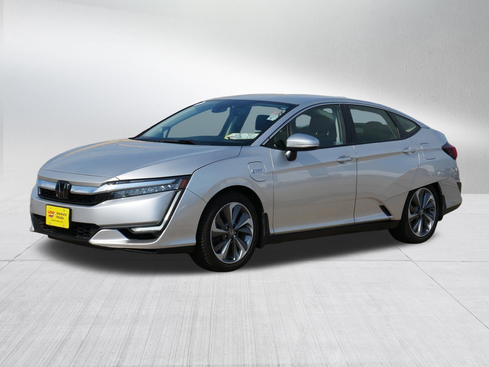 2018 Honda Clarity Plug-In Hybrid Touring photo 3