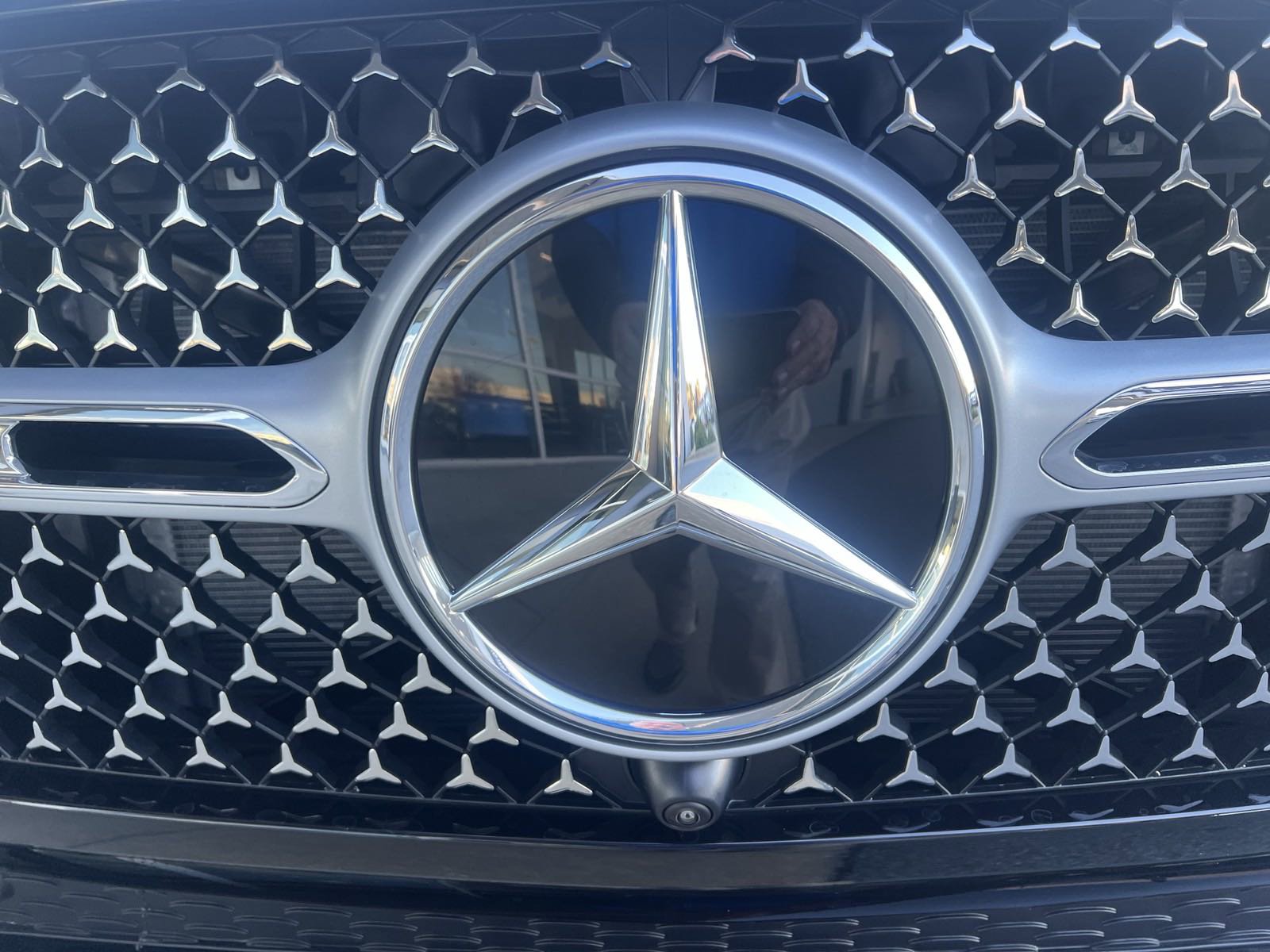 2025 Mercedes Benz GLE 350 photo 3