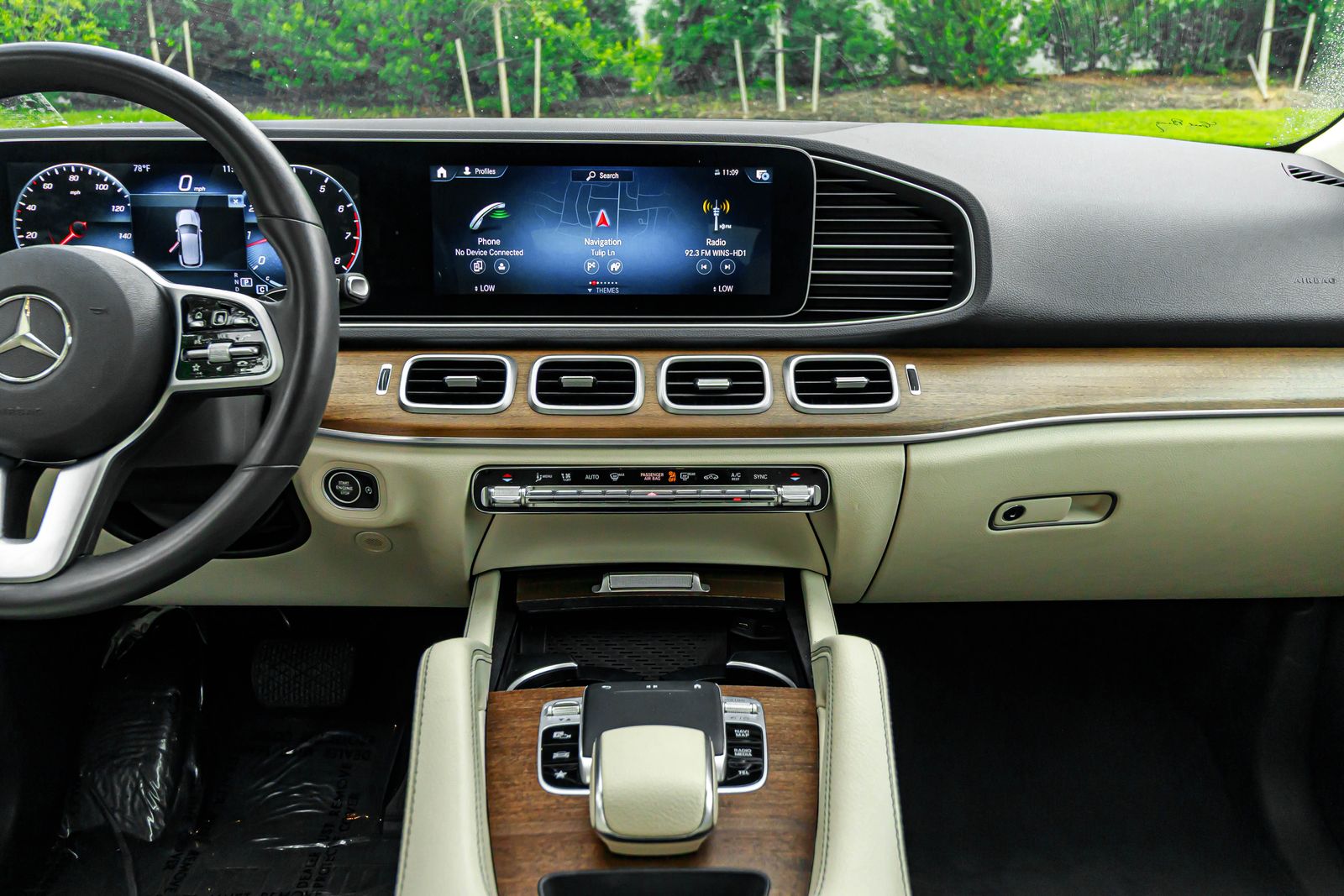 2020 Mercedes Benz GLE 350 photo 16