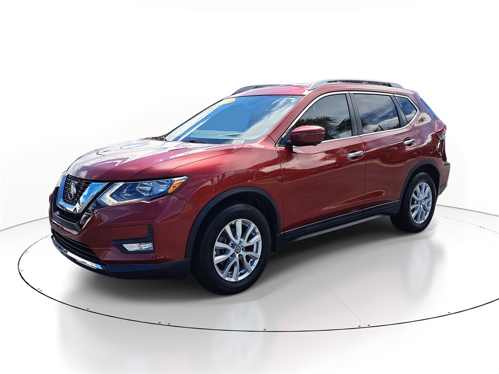 2018 Nissan Rogue SV photo 3