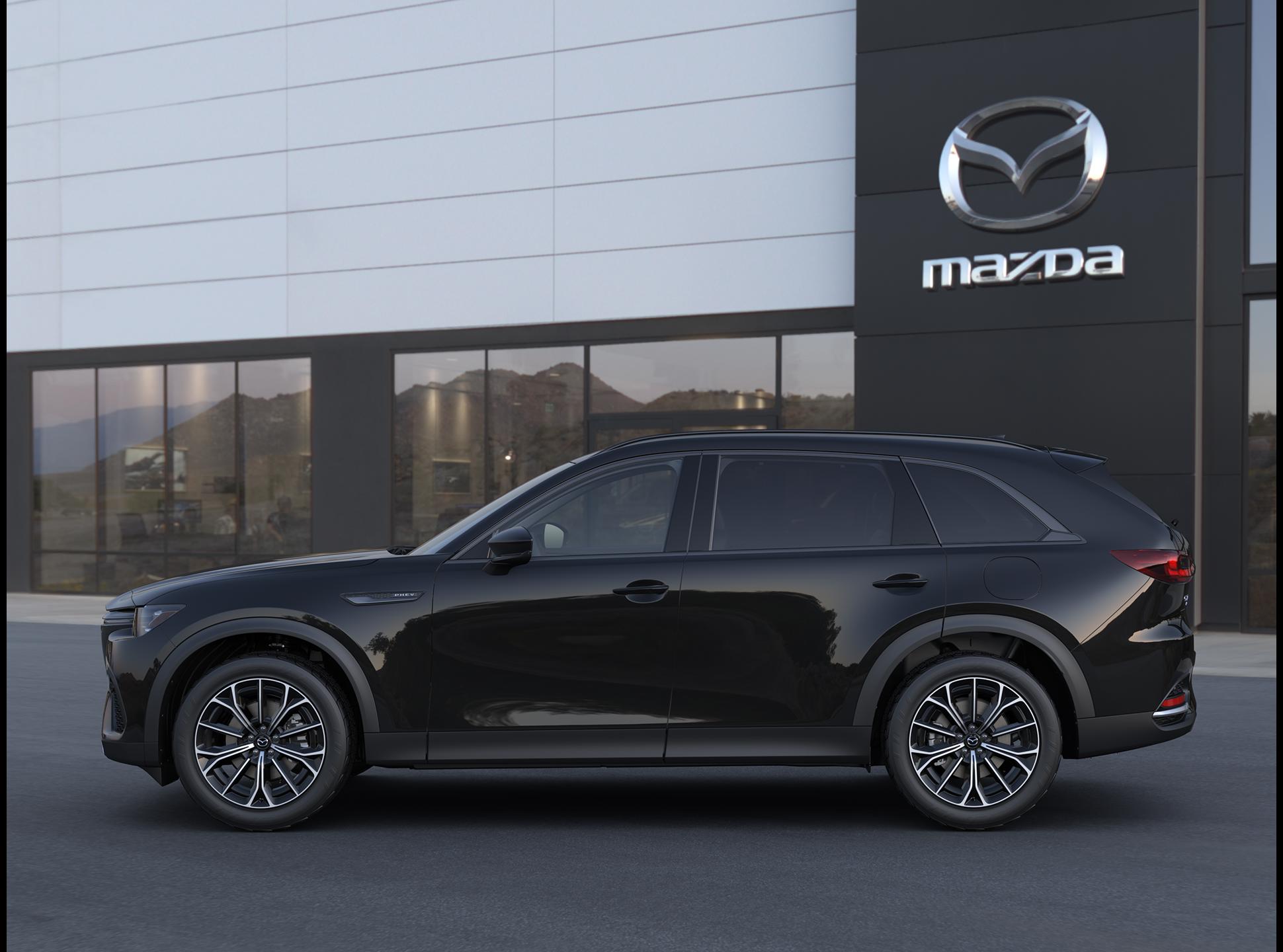 2025 Mazda CX-70 Plug-in Hybrid Premium photo 3