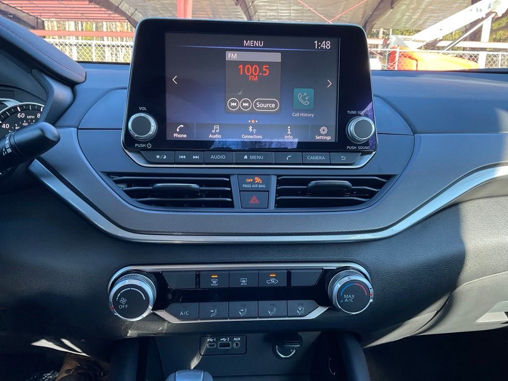 2025 Nissan Altima 2.5 SR photo 17