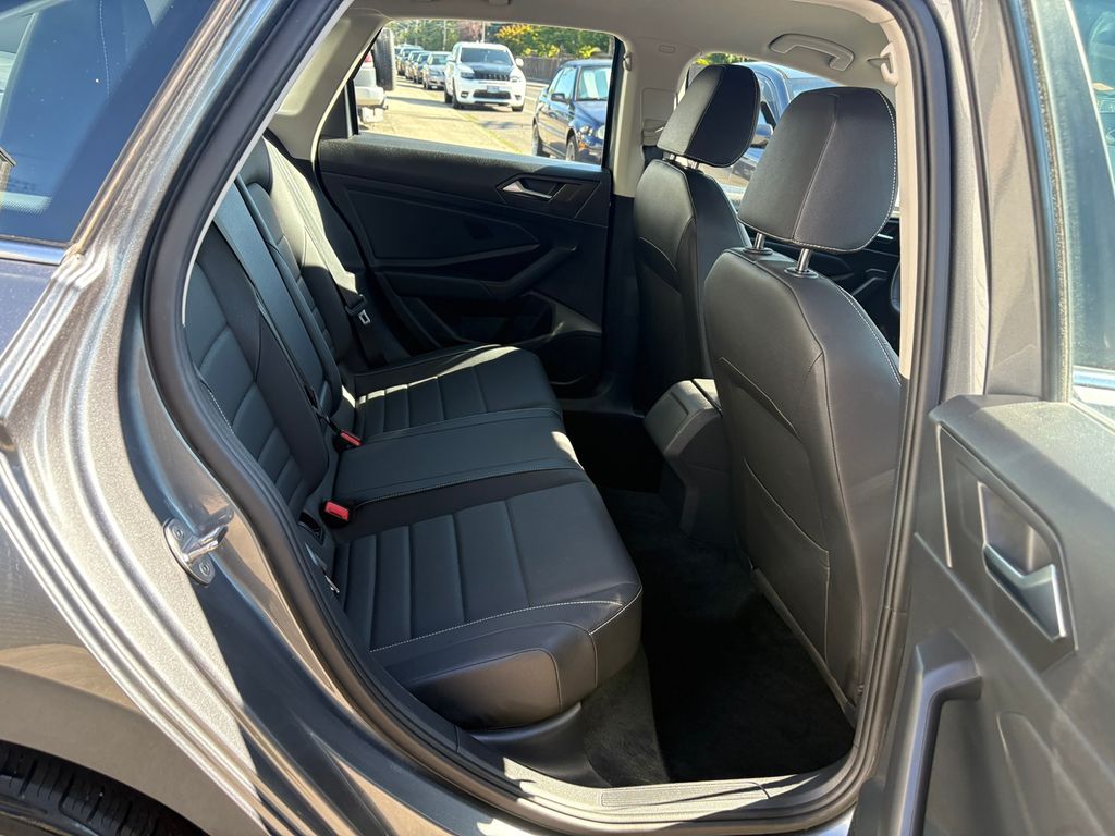 2024 Volkswagen Jetta 1.5T SE photo 28