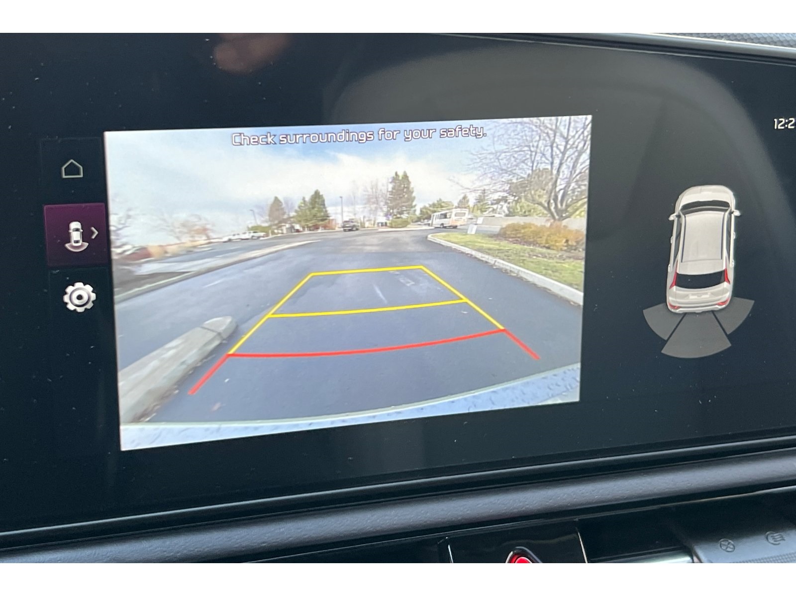 2025 Kia Niro EX Touring photo 19