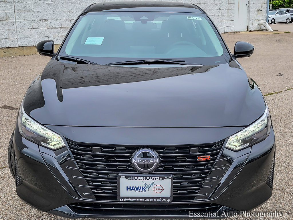 2025 Nissan Sentra SR photo 4