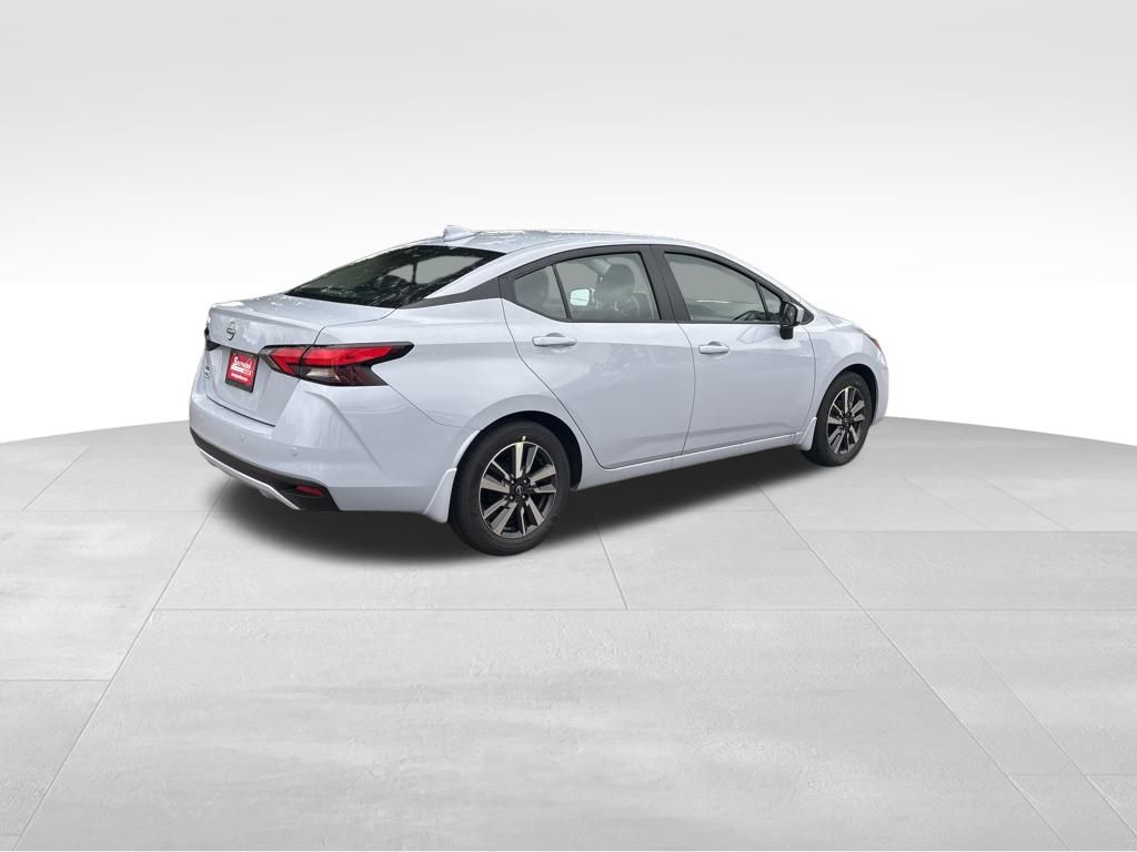 2025 Nissan Versa SV photo 3