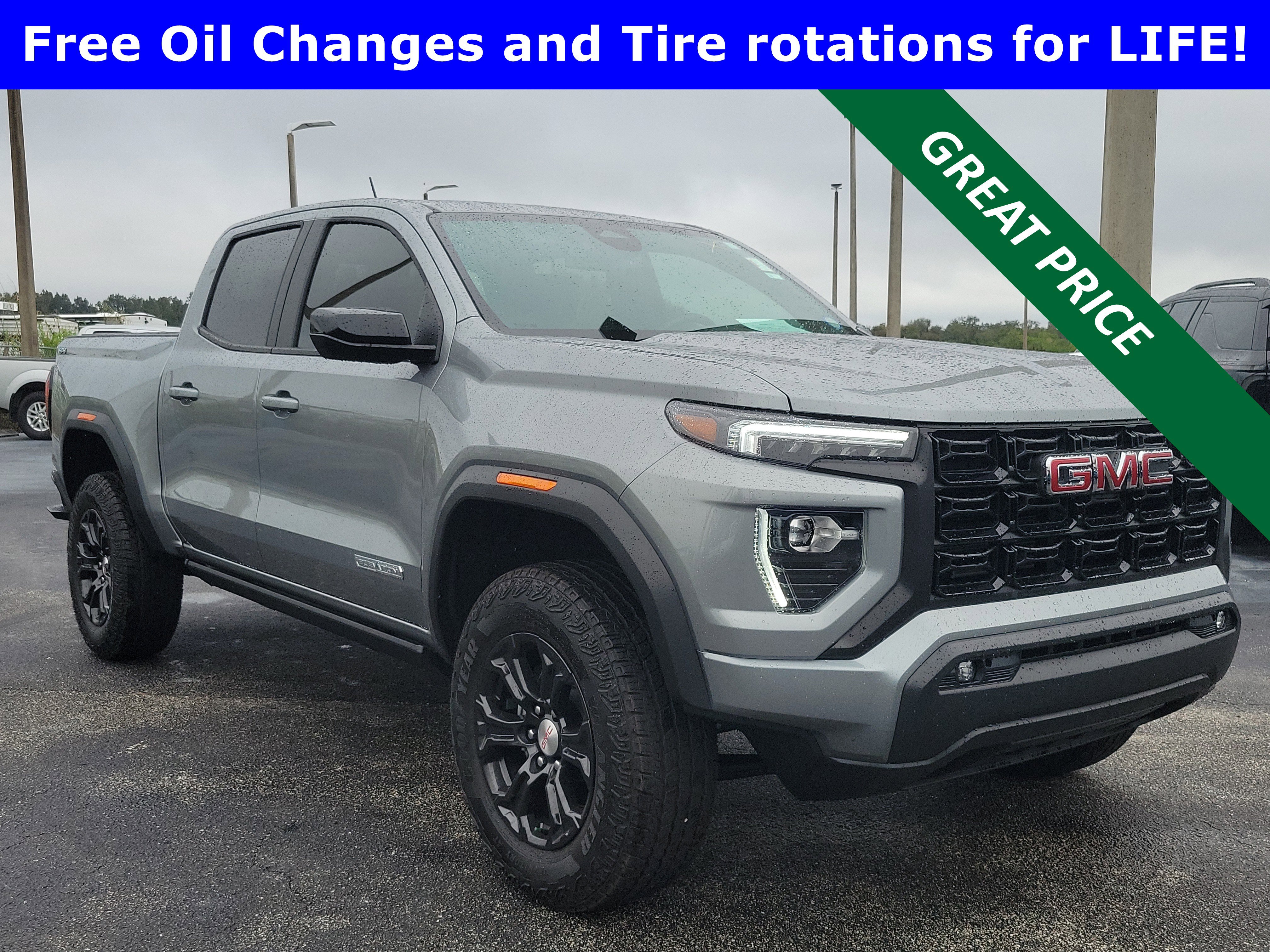 2024 GMC Canyon Elevation's photo