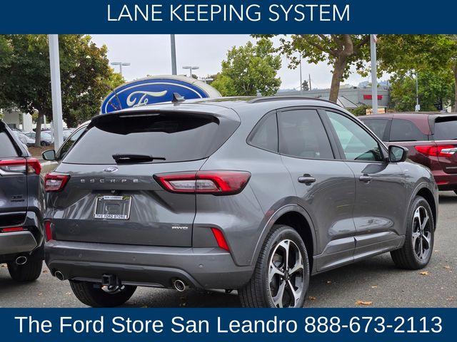 2023 Ford Escape ST-Line Select photo 8