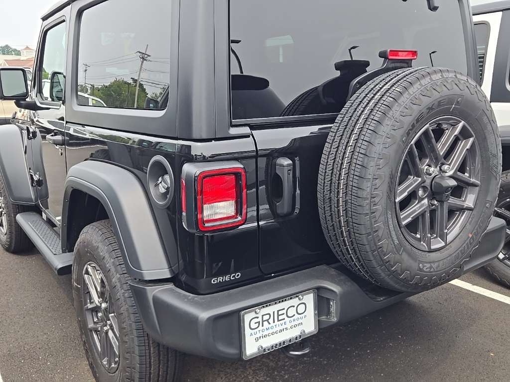 2025 Jeep Wrangler Sport S photo 6
