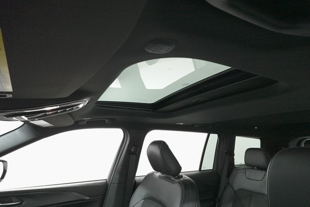 2025 Jeep Grand Cherokee Altitude X photo 20