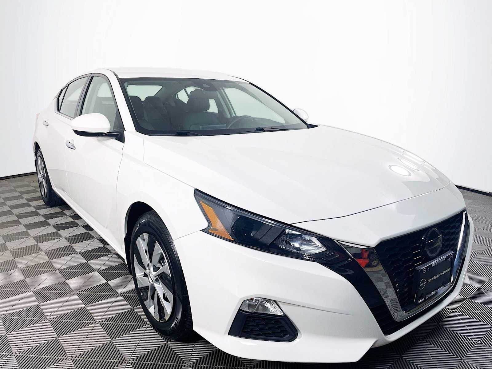 2022 Nissan Altima 2.5 S photo 3