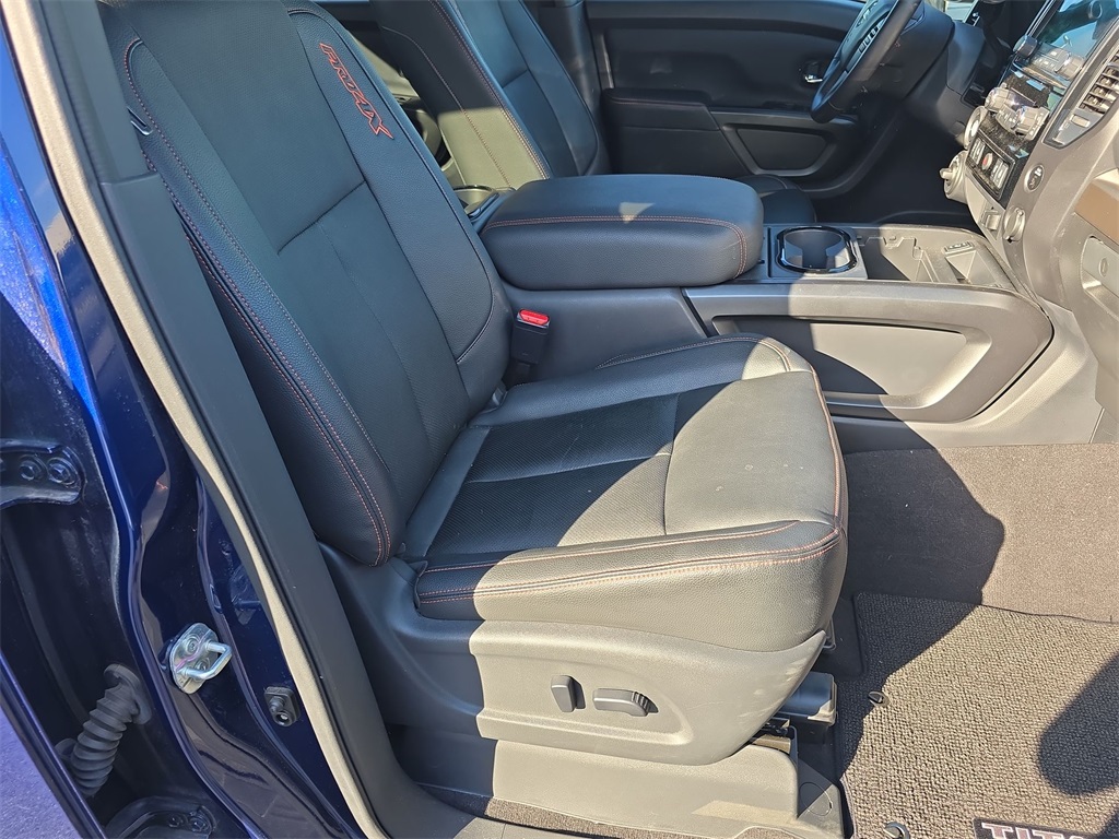 2023 Nissan Titan PRO-4X photo 36