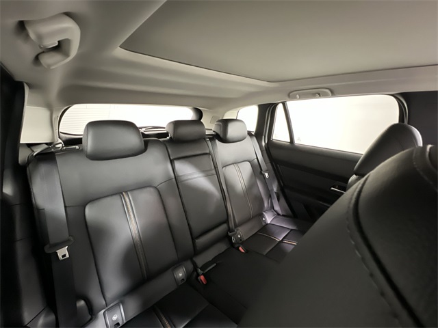 2025 Mazda CX-50 Premium photo 8