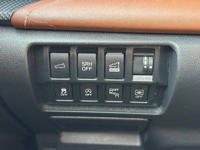 2020 Subaru Forester Touring photo 16