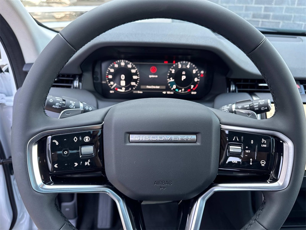 2025 Land Rover Discovery Sport S photo 24